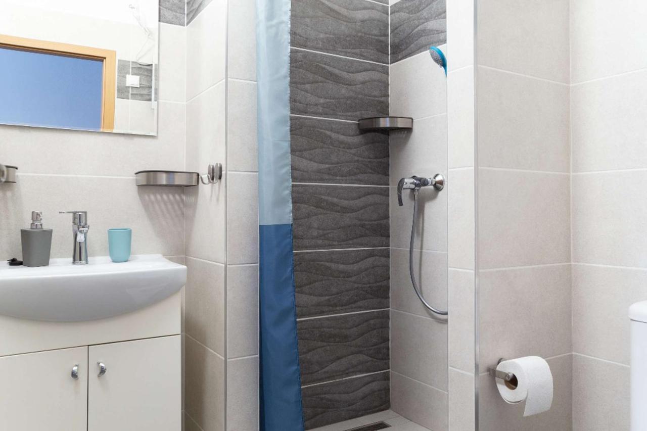 Jonas Apartments - Great Location Near Bratislava City Center Luaran gambar