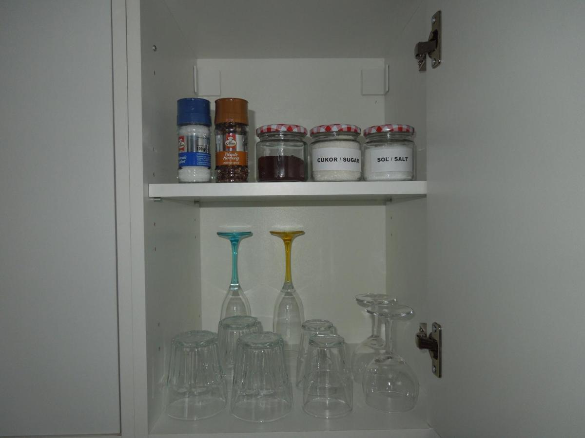 Jonas Apartments - Great Location Near Bratislava City Center Luaran gambar