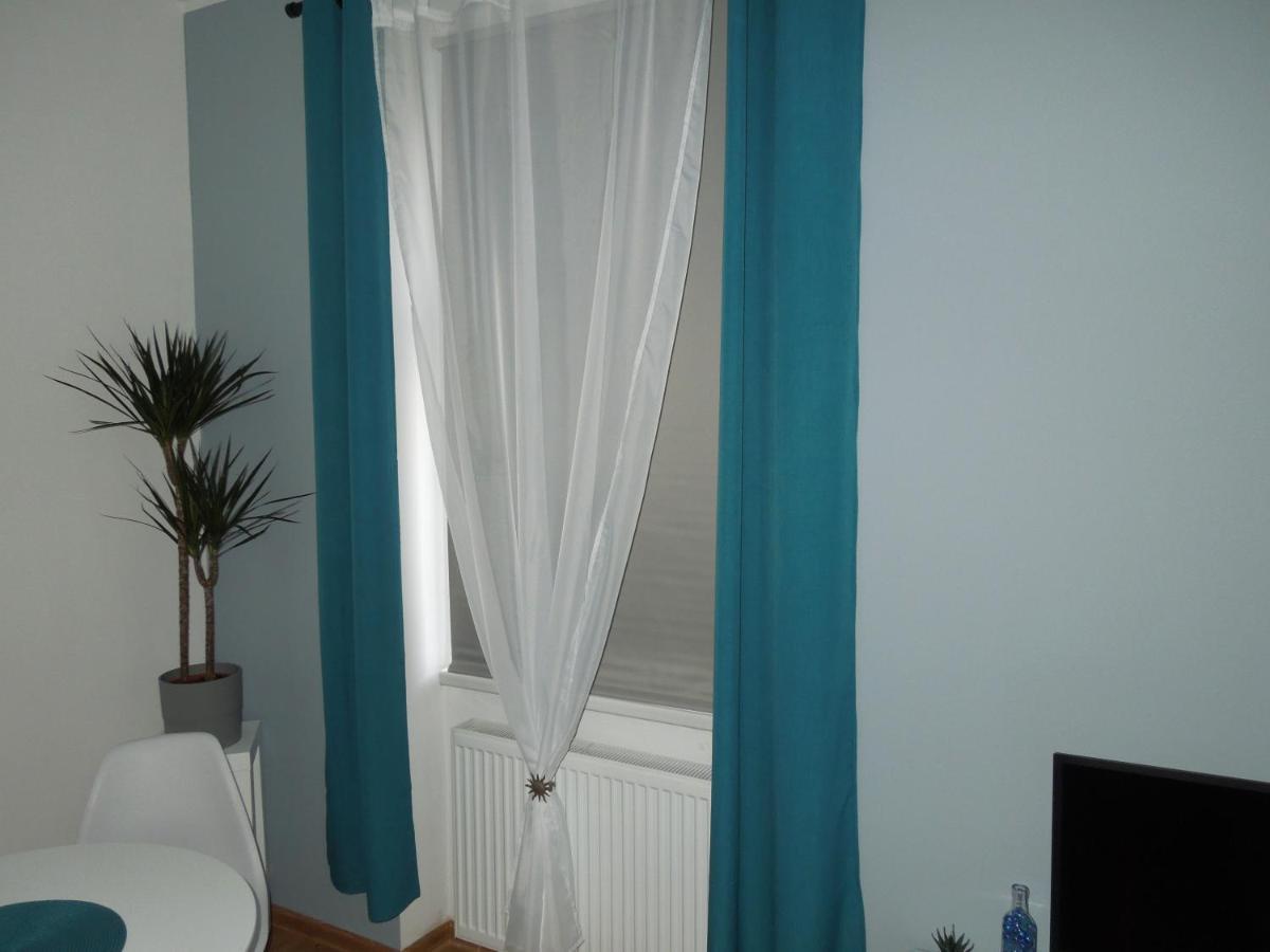 Jonas Apartments - Great Location Near Bratislava City Center Luaran gambar