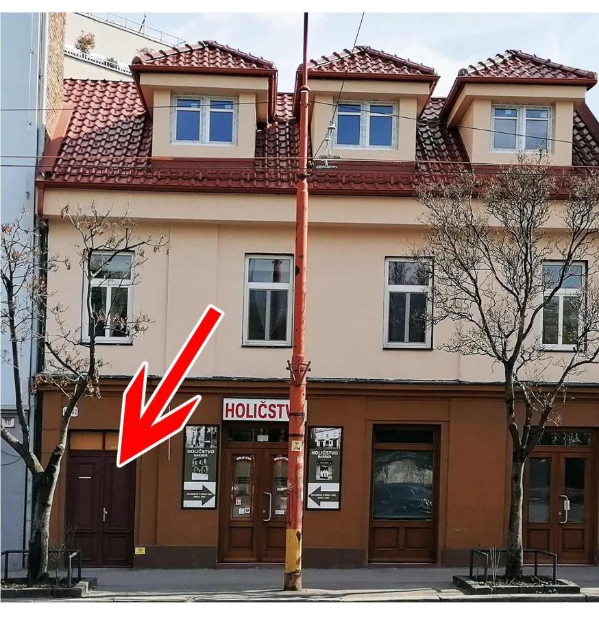 Jonas Apartments - Great Location Near Bratislava City Center Luaran gambar