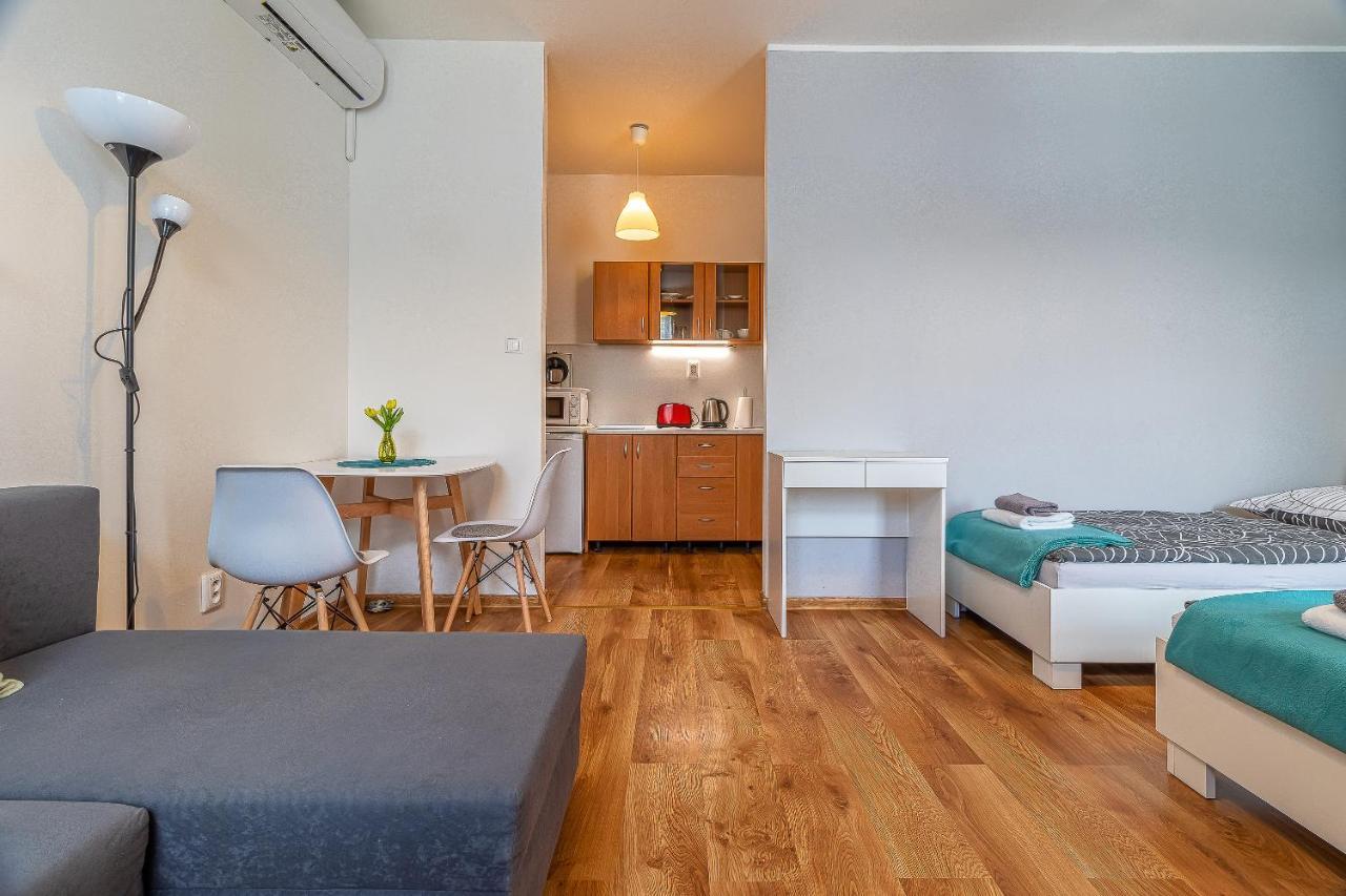 Jonas Apartments - Great Location Near Bratislava City Center Luaran gambar